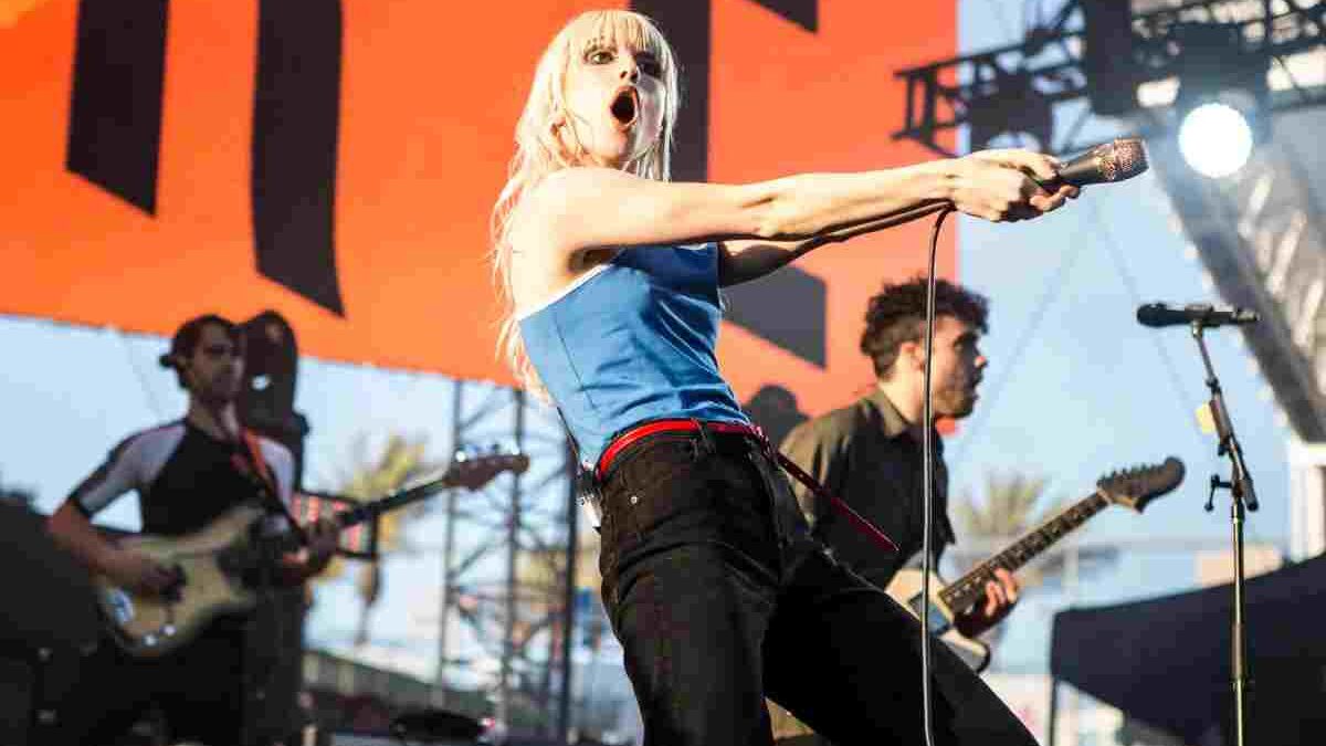 Paramore Misery Business